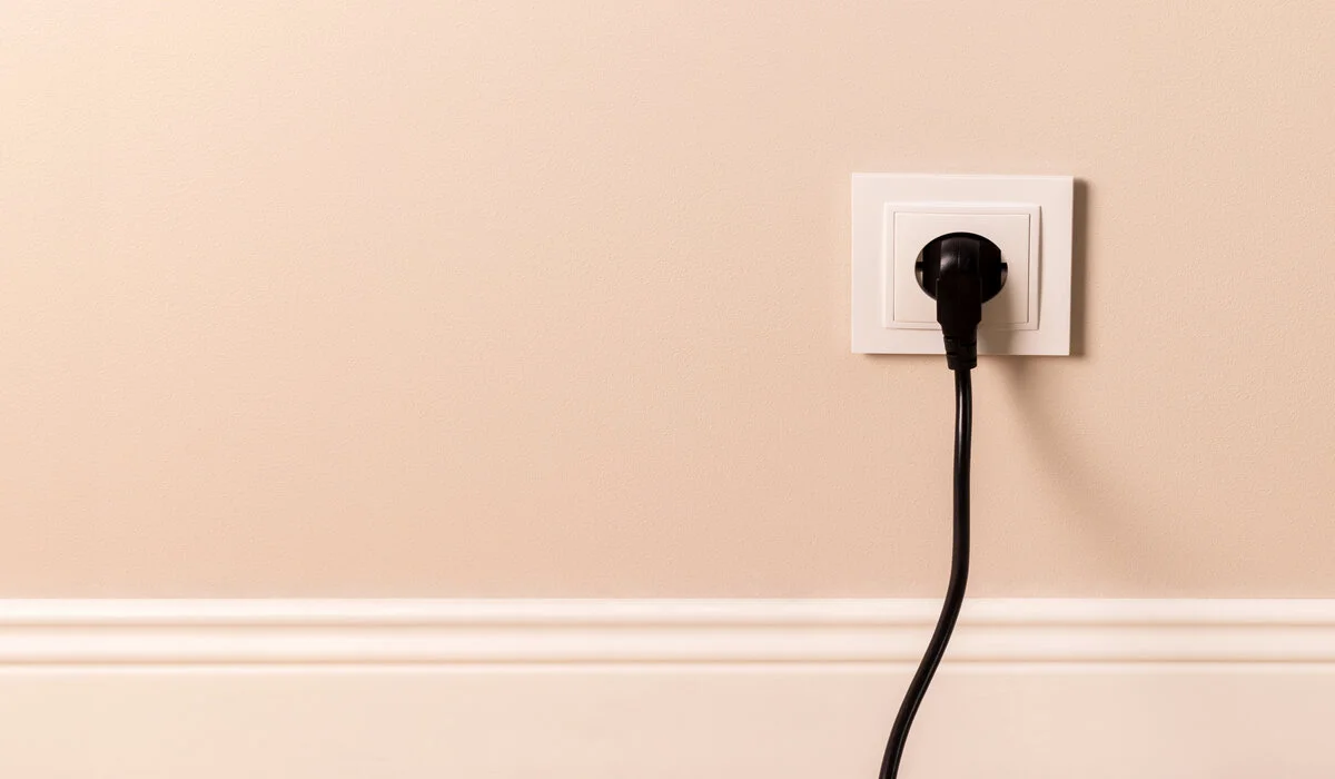 Common Electrical Issues in Melbourne Homes: How to Identify and Address Them Safely